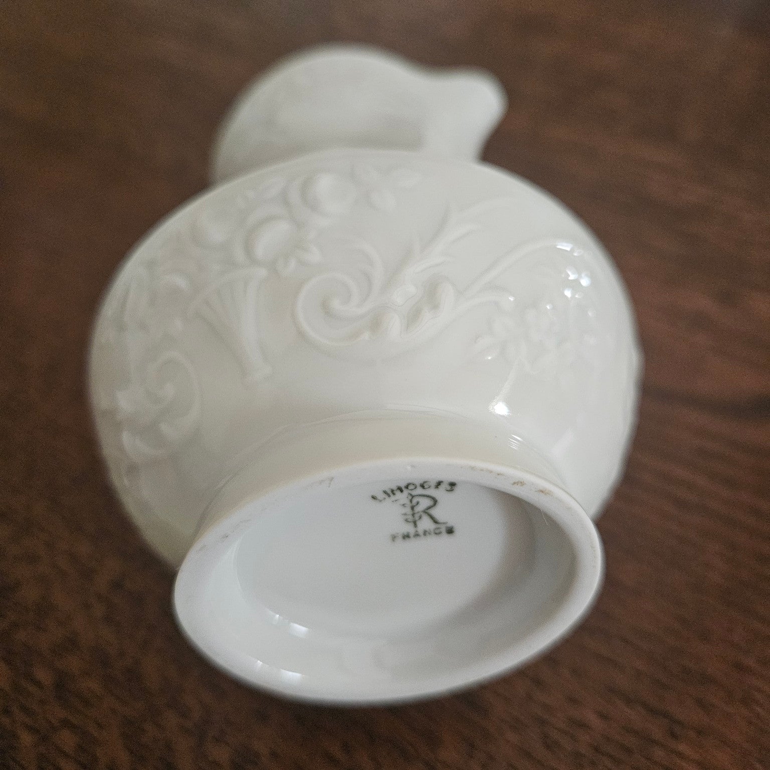 Crémier – Décor en relief – Raynaud