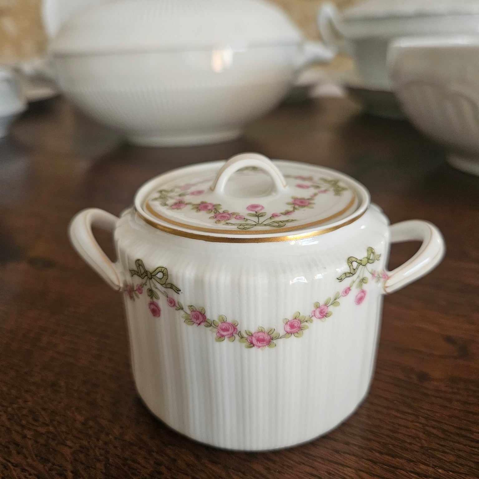 Small covered sugar bowl – Belle Époque – Theodore Haviland