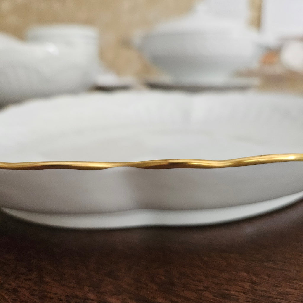 Plat de service ovale – Filet or – Chastagner