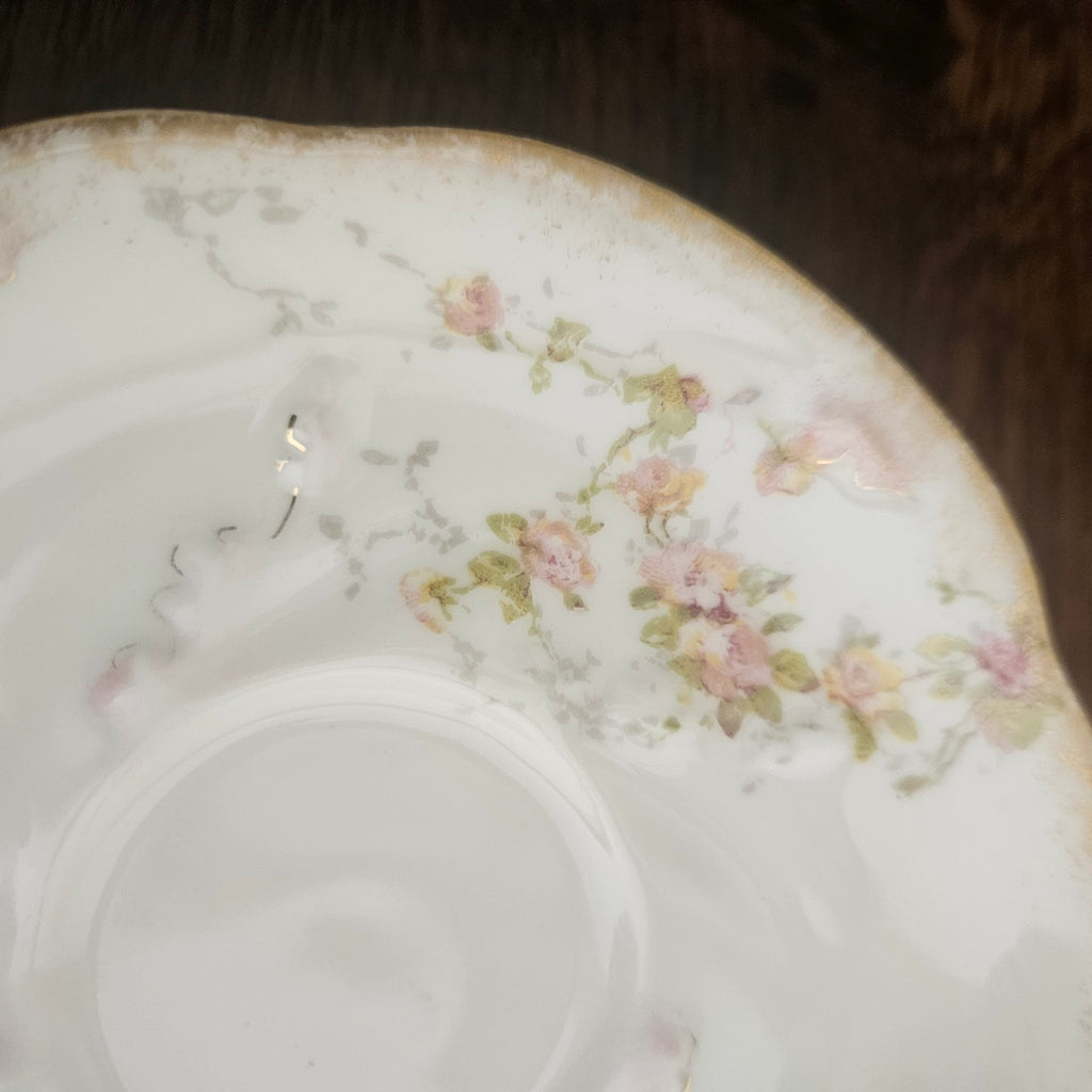 Pair of teacups – Bernardaud