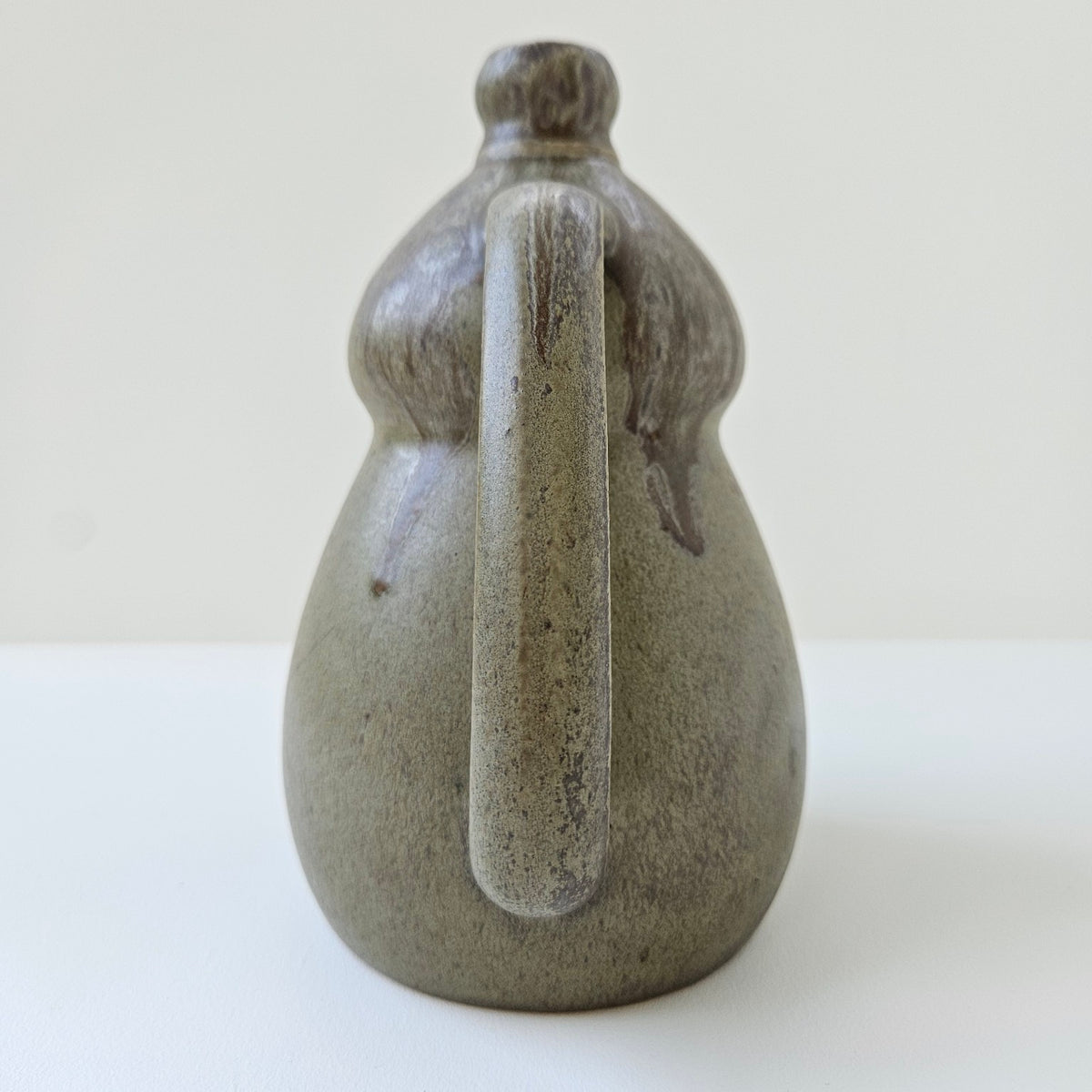 Pichet en grès – Cointreau Frères et Fils – Angers, v. 1900-1920