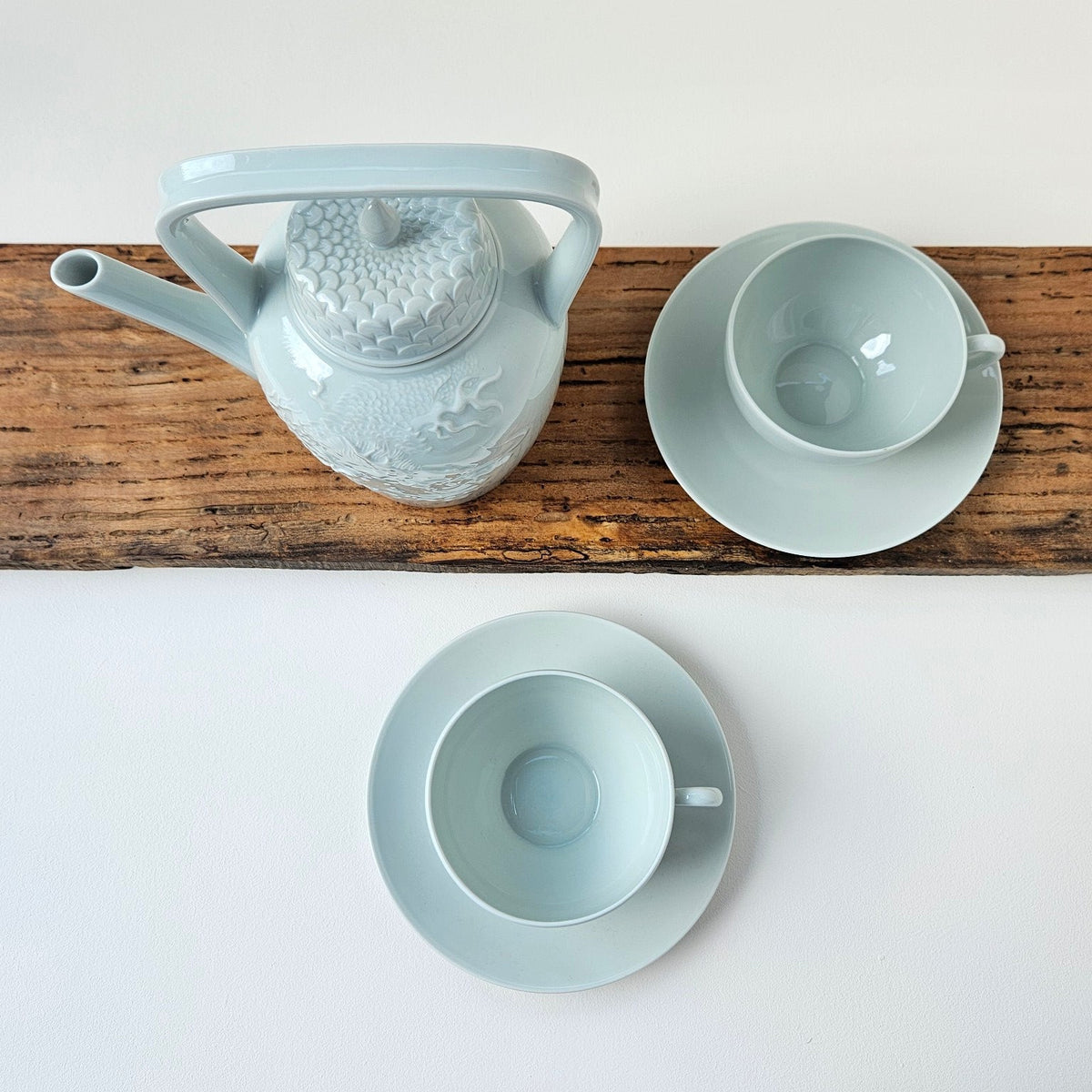 Tête-à-tête en porcelaine céladon – Manufacture Haviland – Limoges, XXIe s.