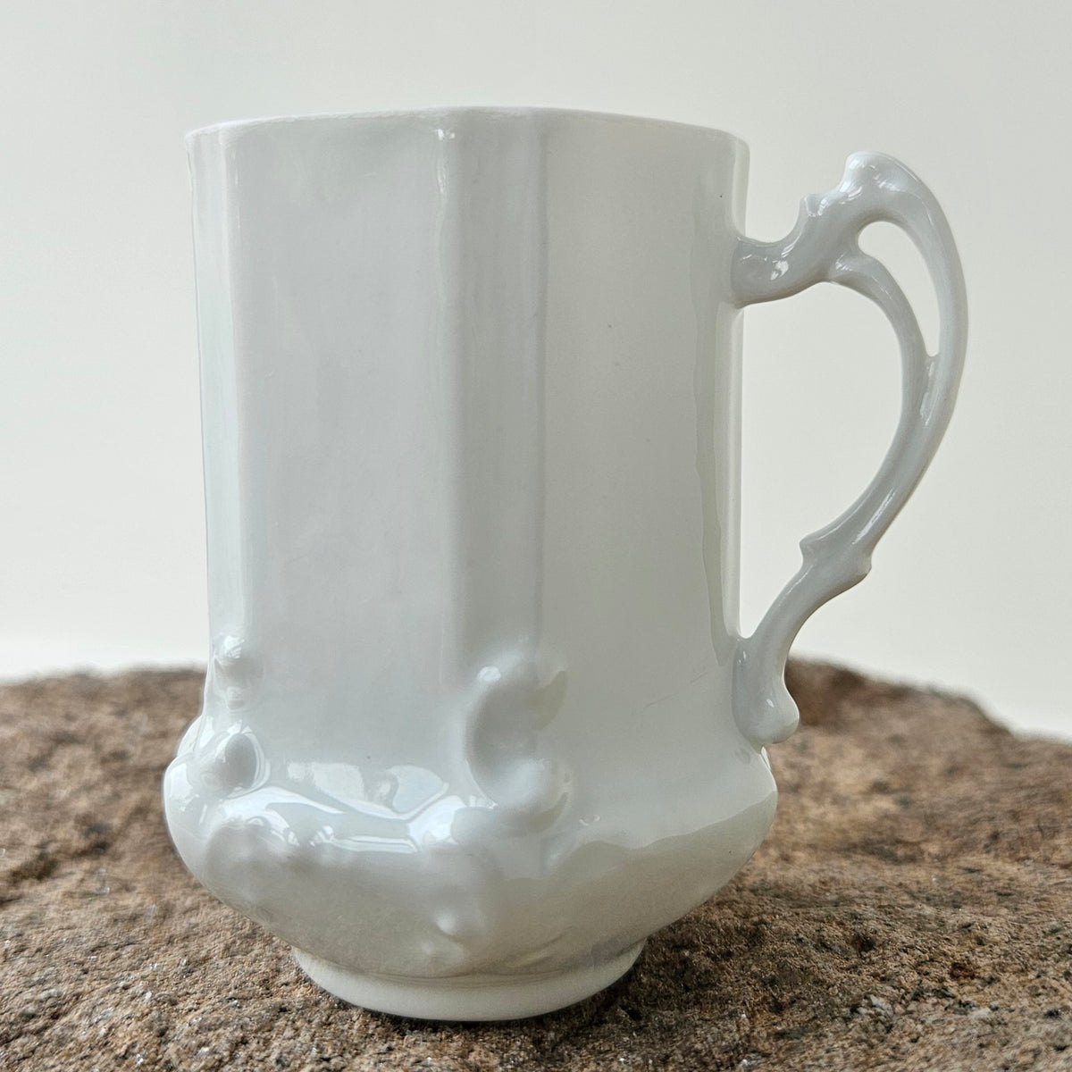 Tasse à café – Manufacture Elite Works (Bawo & Dotter) – Limoges, v. 1896-1910