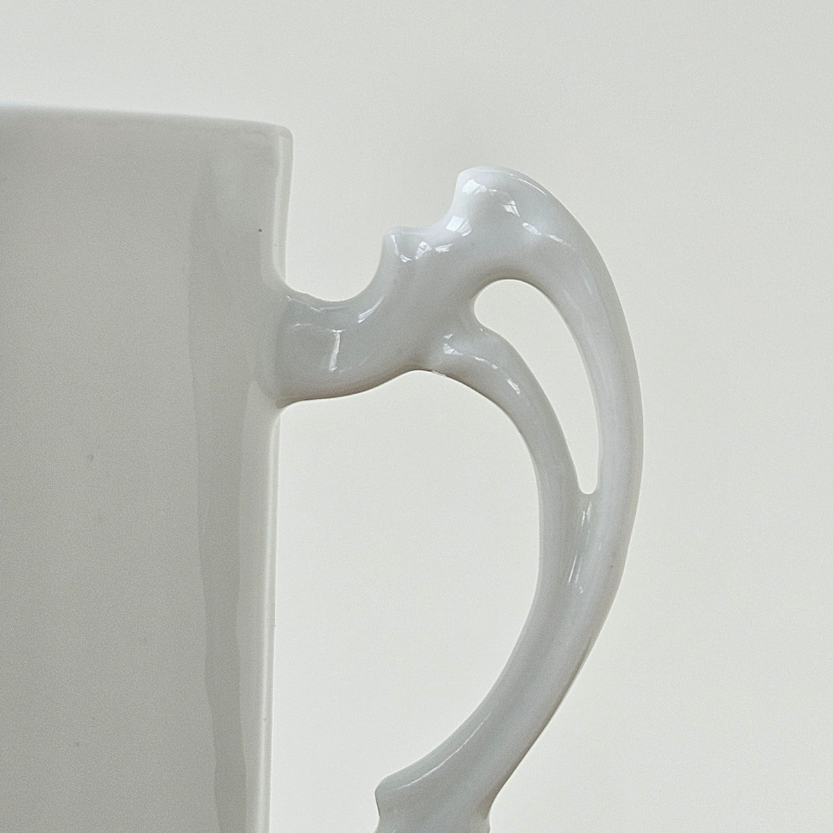 Tasse à café – Manufacture Elite Works (Bawo & Dotter) – Limoges, v. 1896-1910