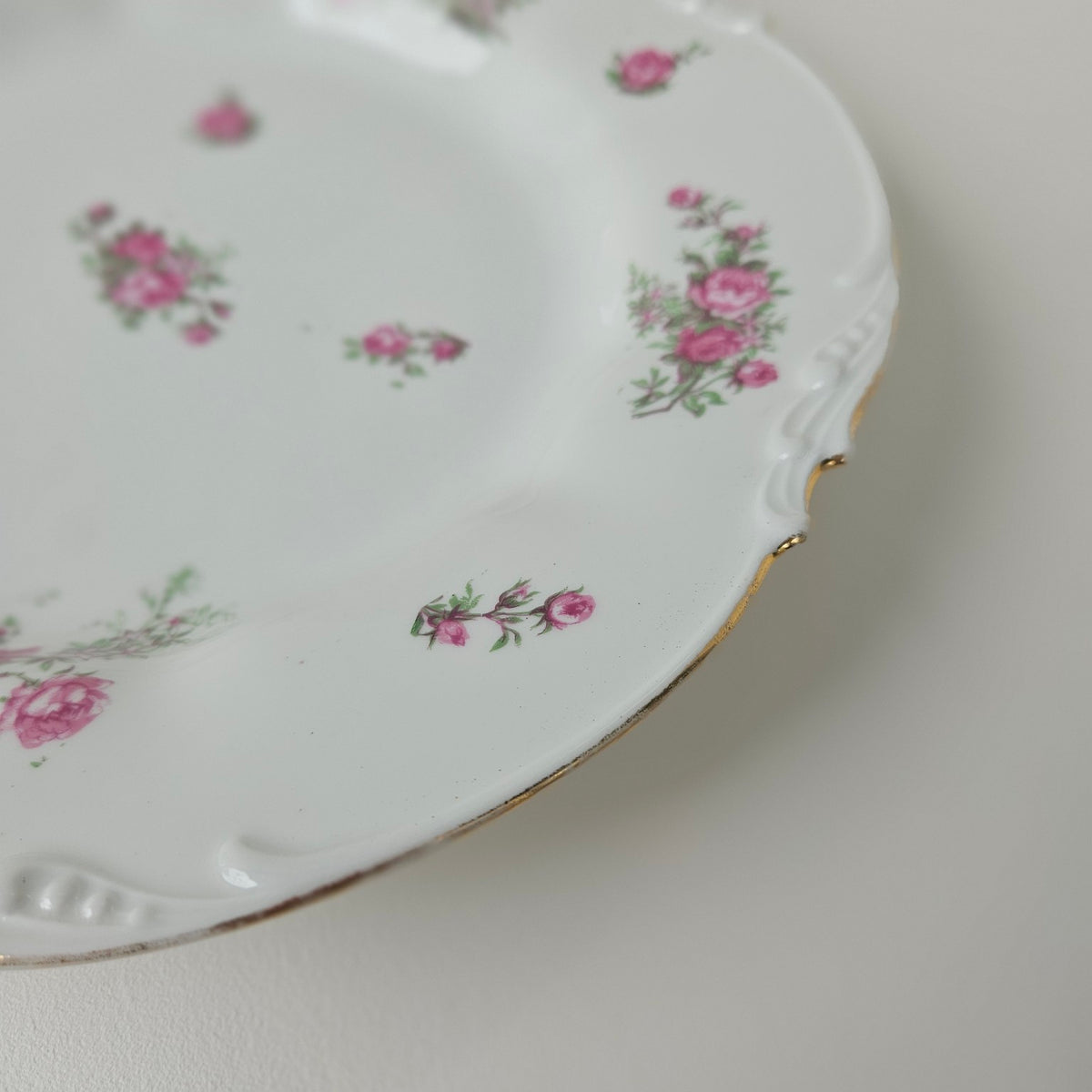 Plat de service ancien – Manufacture Jean Pouyat – Limoges, v. 1900