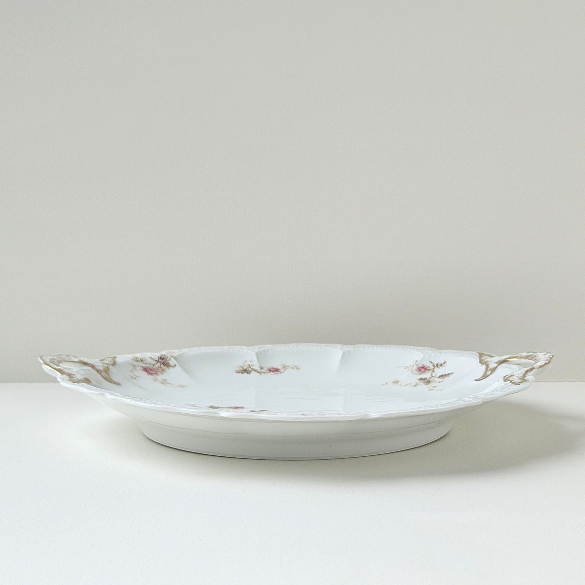Plat à oreilles – Manufacture Frank Haviland – Limoges, v. 1900-1915