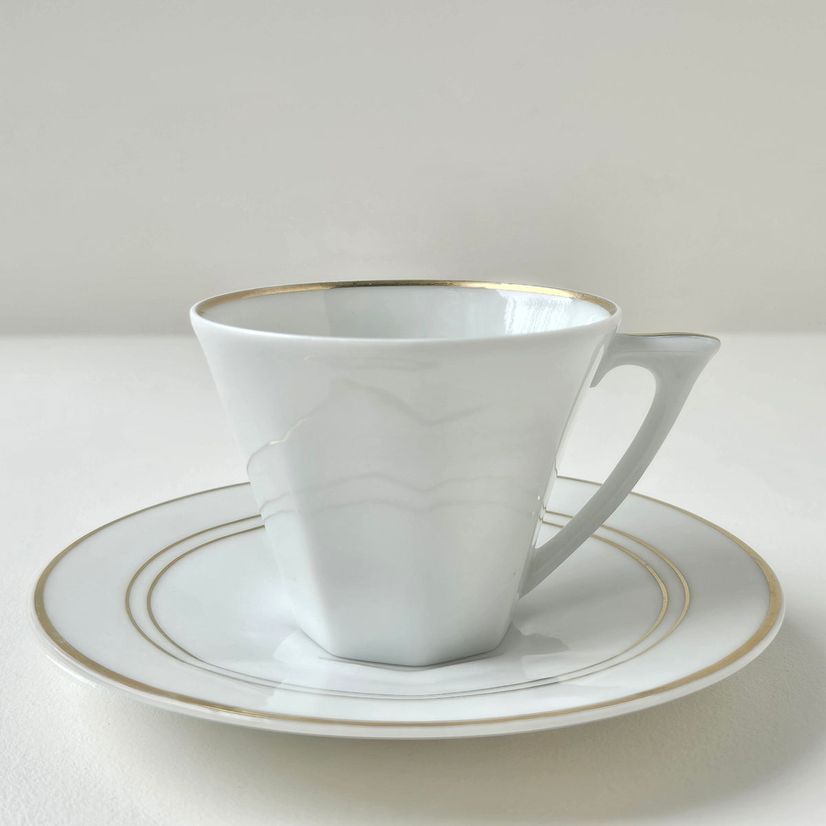 Tasses à café et leurs soucoupes – Manufacture Lucien Michelaud – Limoges, v. 1930