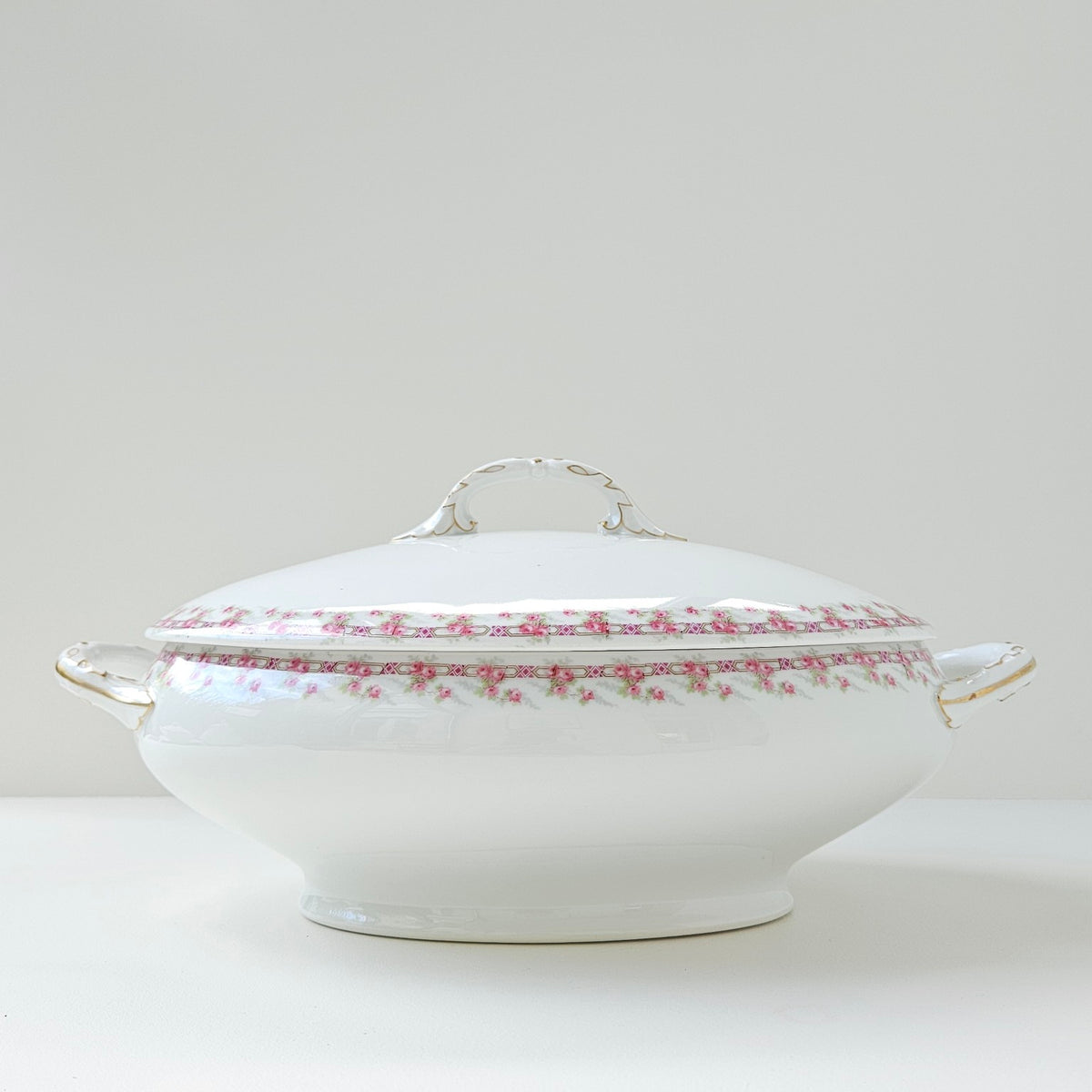 Soupière couverte – Manufacture Martin Charles – Limoges, v. 1920-1930