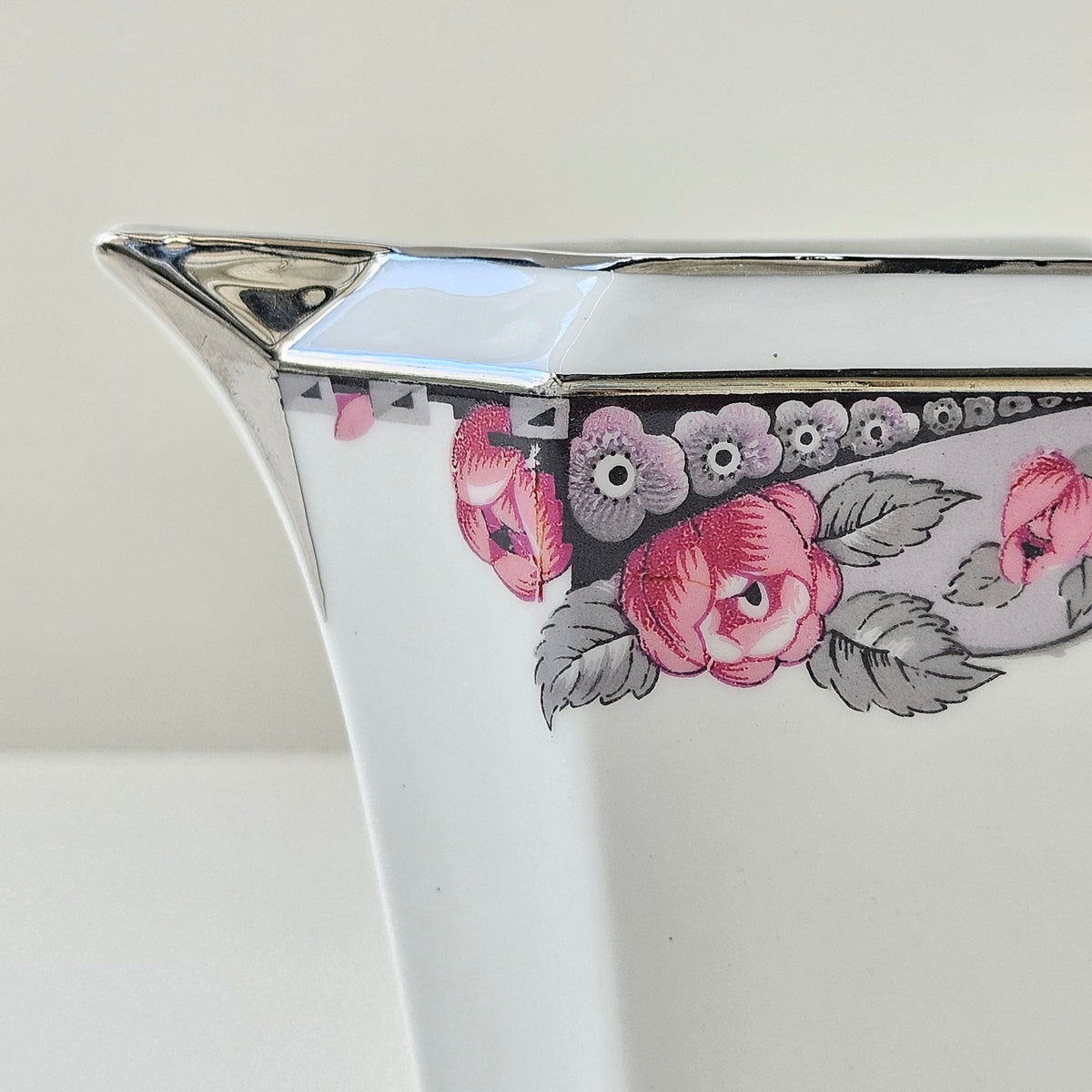 Pot à lait – Art déco – Manufacture Union porcelainière – Limoges, v. 1930-1935