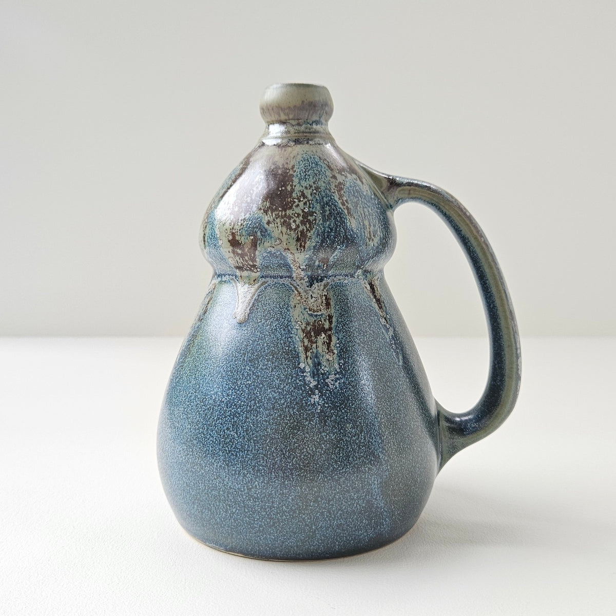 Petit pichet en grès – Cointreau Frères et Fils – Angers, v. 1900-1920