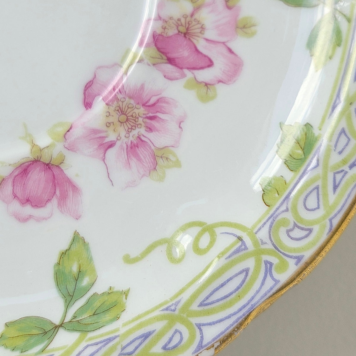 Lot de sept soucoupes – Manufacture Théodore Haviland – Limoges, v. 1895-1905