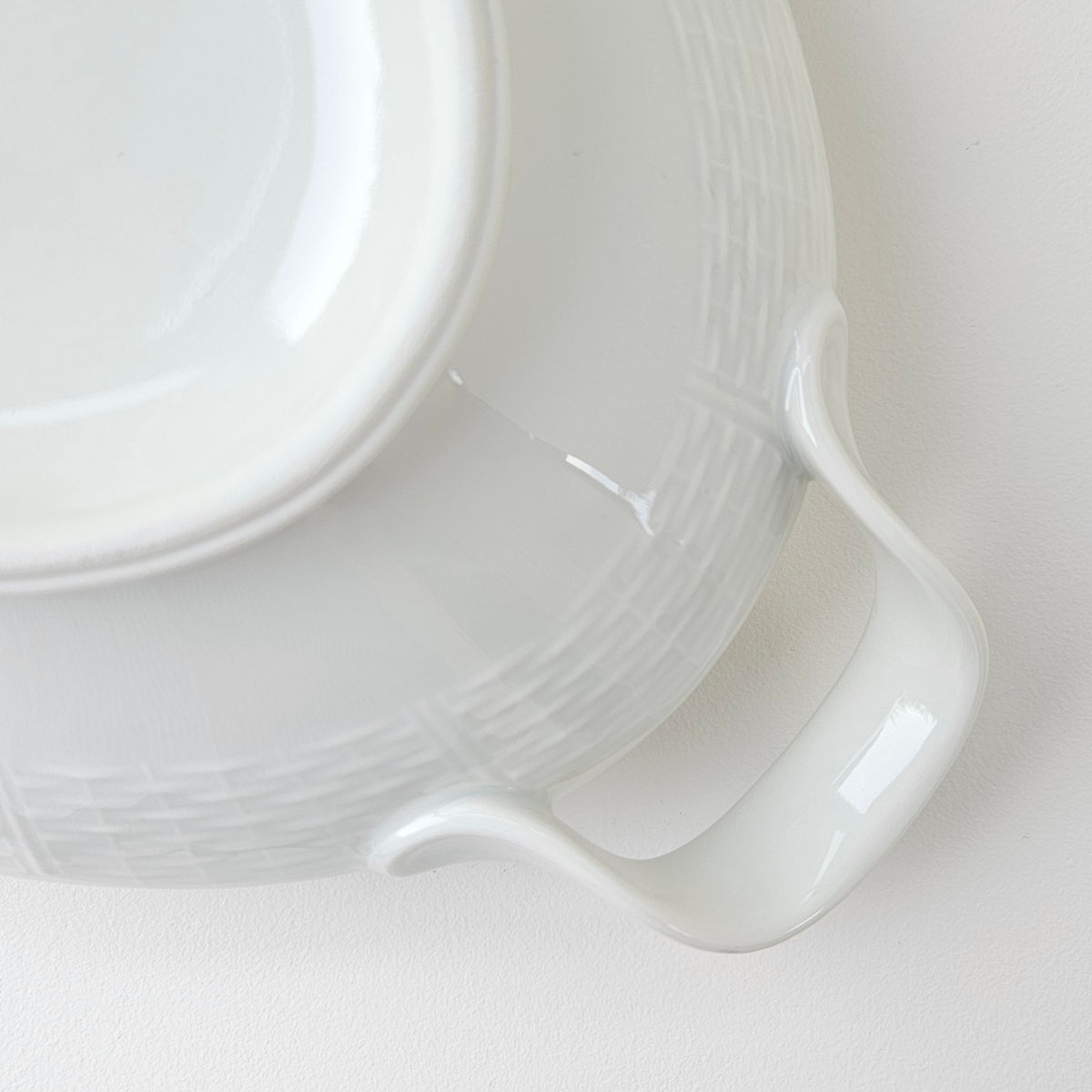 Oval Ivory Porcelain Vegetable Dish – Manufacture Théodore Haviland – Limoges, c. 1936–1945