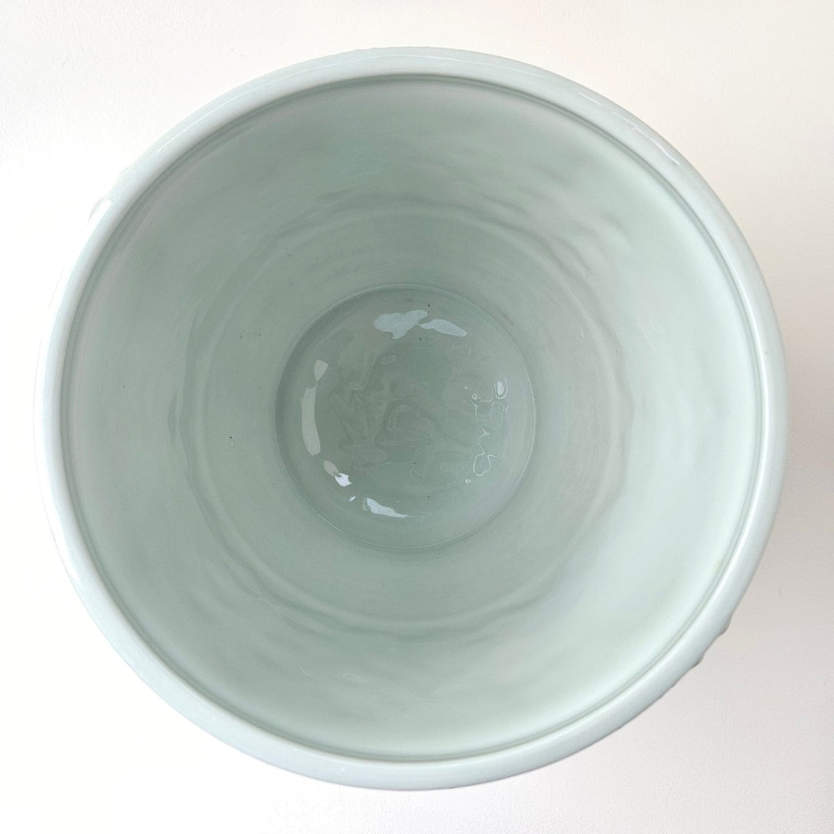 Cache-pot en porcelaine céladon – Limoges, 2e moitié du XXᵉ s.