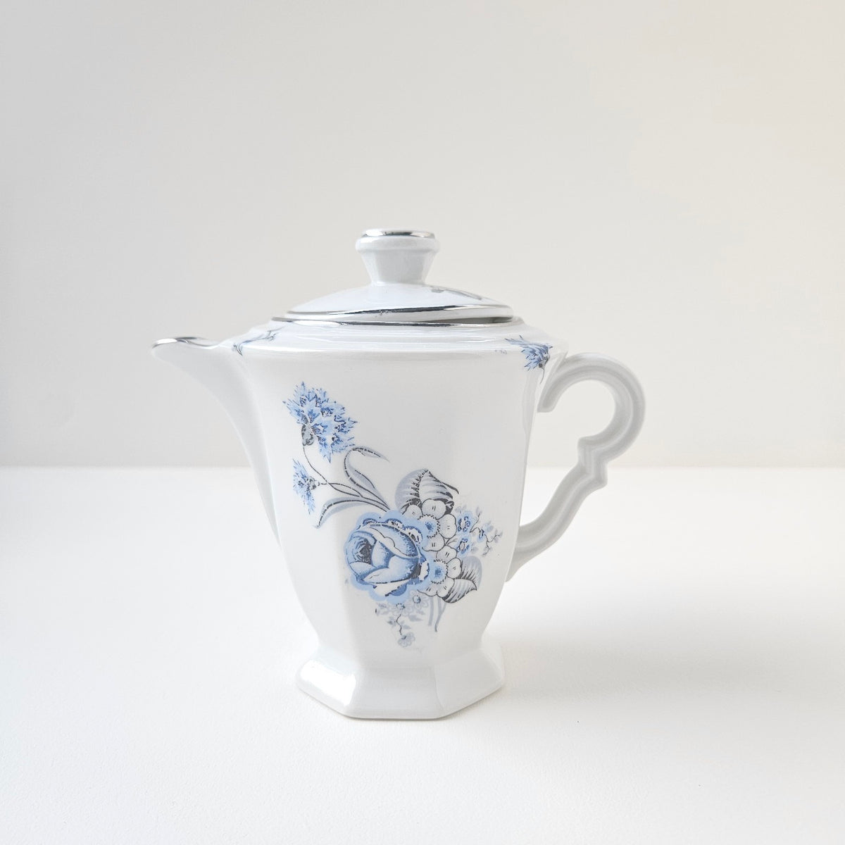Fine Porcelain Coffee Pot – Decorator: F. G. – Limoges, c. 1950