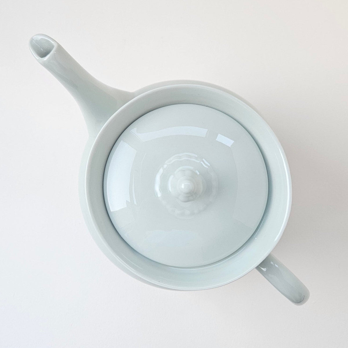 Celadon Porcelain Teapot – Manufacture Haviland – Early 21st Century