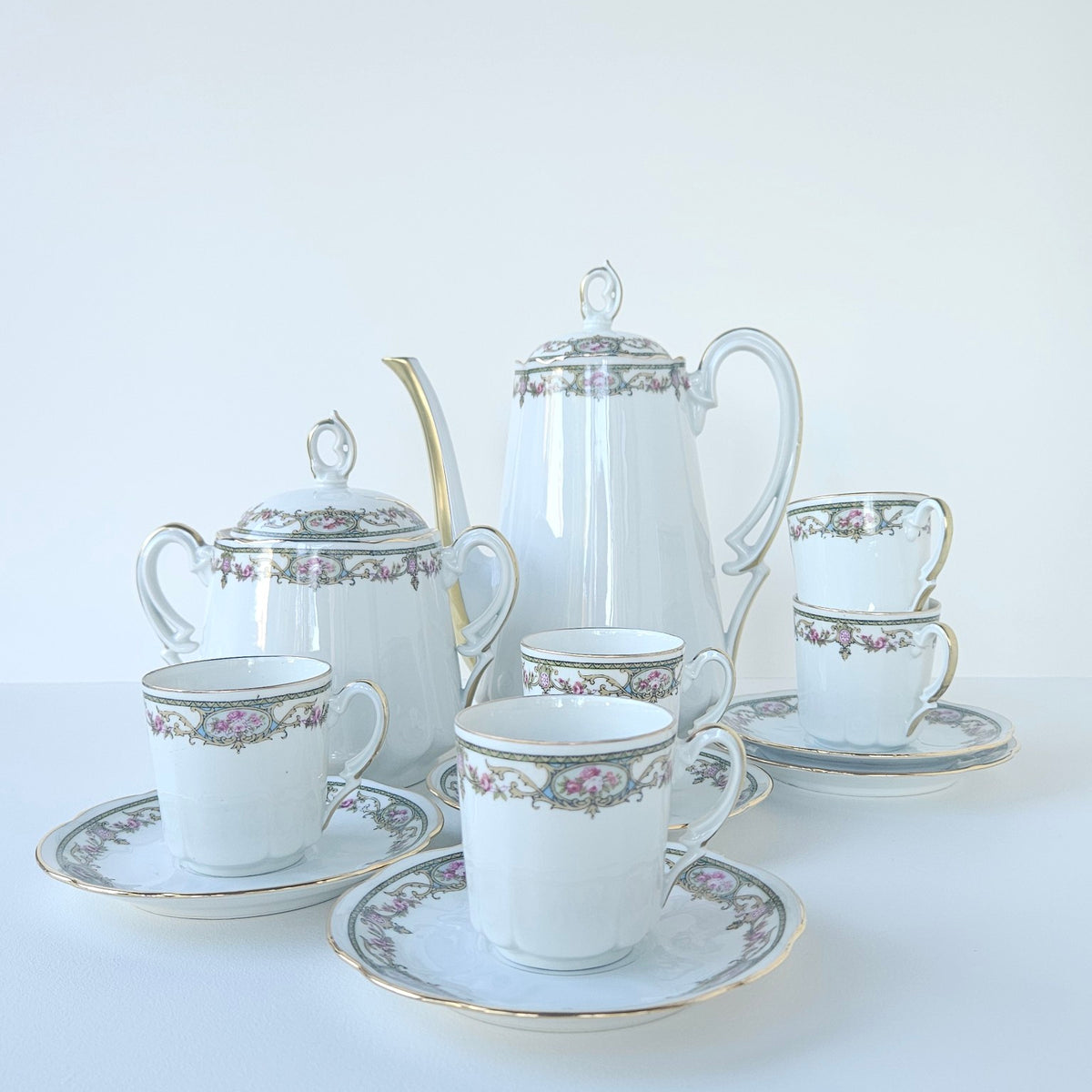 Service à café – Manufacture Robert Haviland & Aux Lions de Faïence – Limoges et Paris, v. 1930