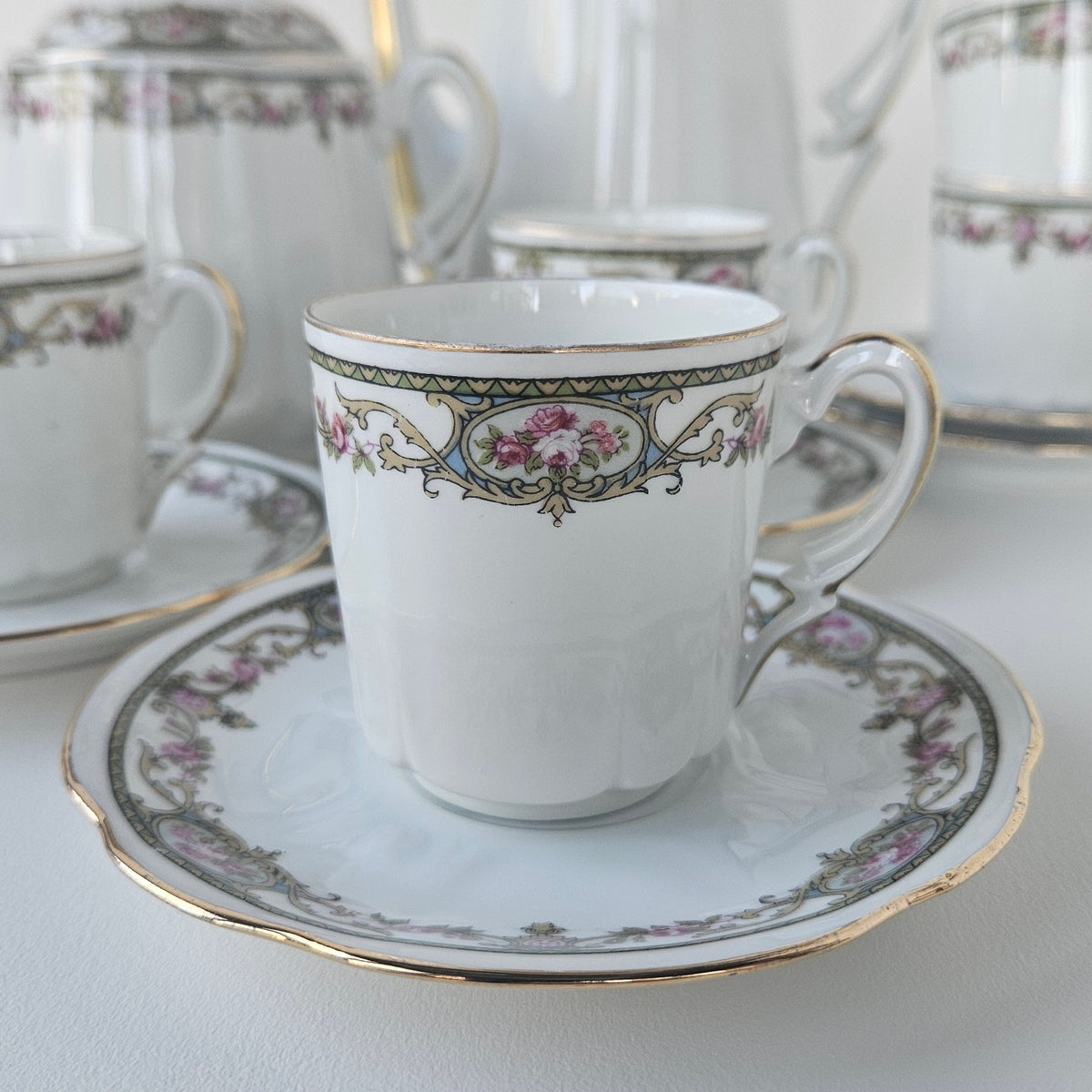 Service à café – Manufacture Robert Haviland & Aux Lions de Faïence – Limoges et Paris, v. 1930