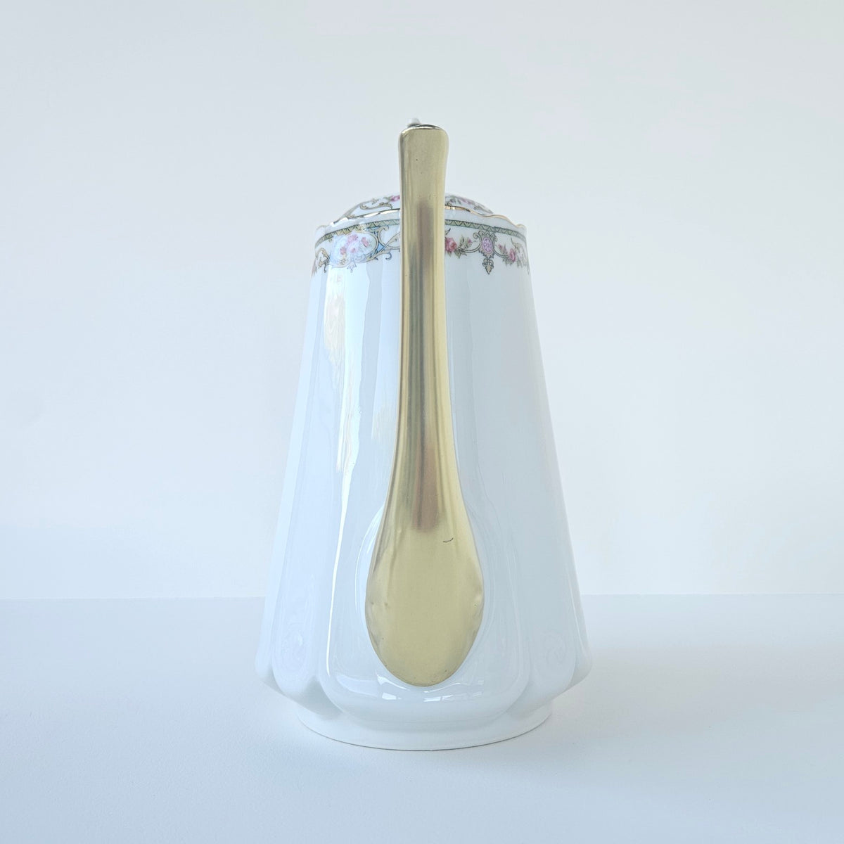 Service à café – Manufacture Robert Haviland & Aux Lions de Faïence – Limoges et Paris, v. 1930