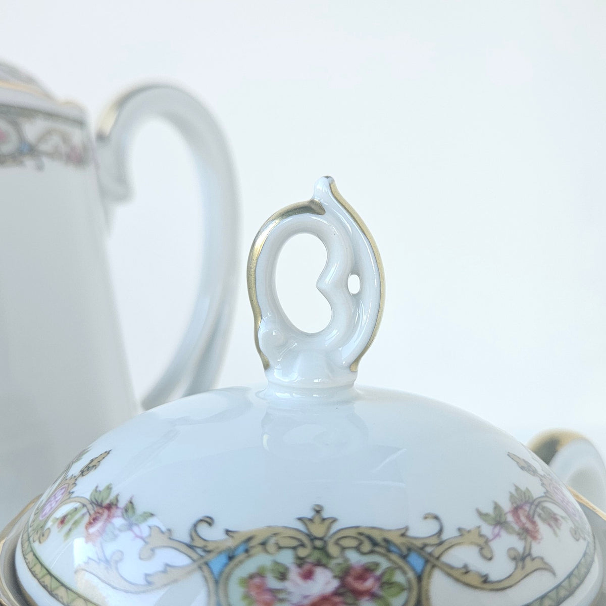Service à café – Manufacture Robert Haviland & Aux Lions de Faïence – Limoges et Paris, v. 1930