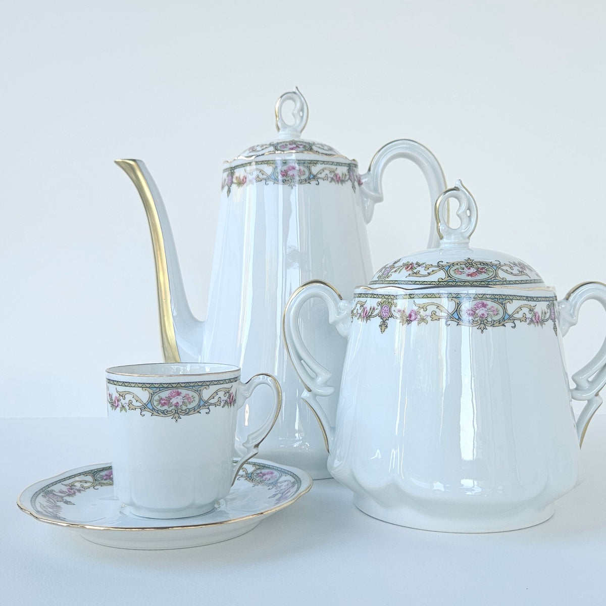 Service à café – Manufacture Robert Haviland & Aux Lions de Faïence – Limoges et Paris, v. 1930