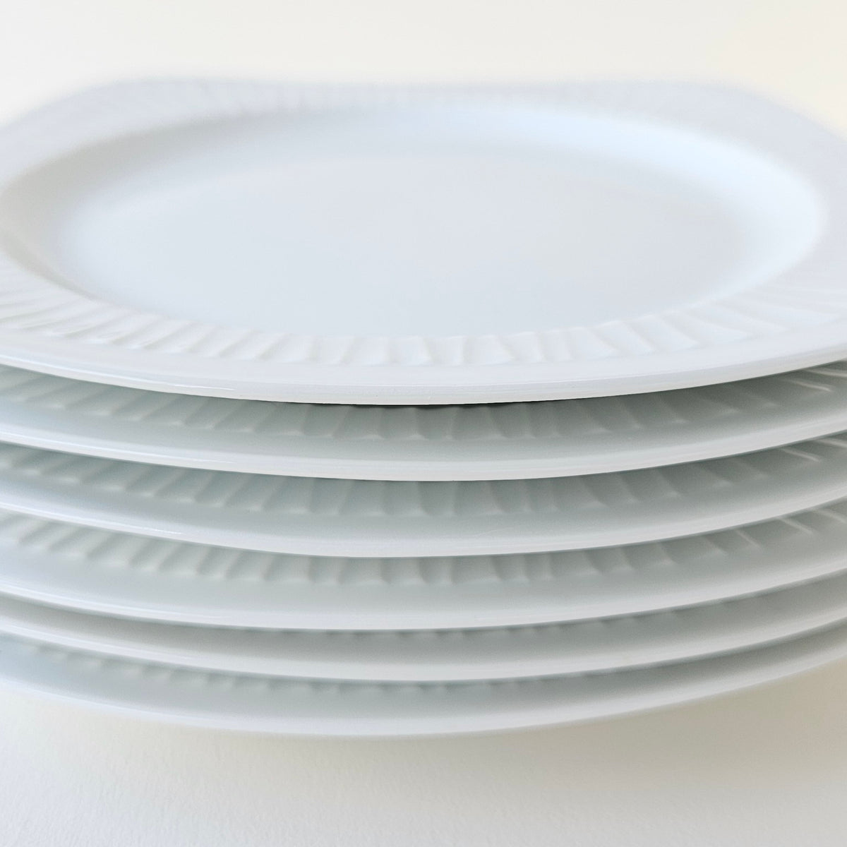 Suite de six assiettes à dessert – Lot n°1 – Manufacture Haviland – Limoges, v. 1950-1959