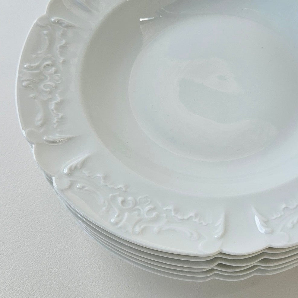 Ensemble de six assiettes creuses – Manufacture Lafarge & Cie – Limoges, v. 1960-1970