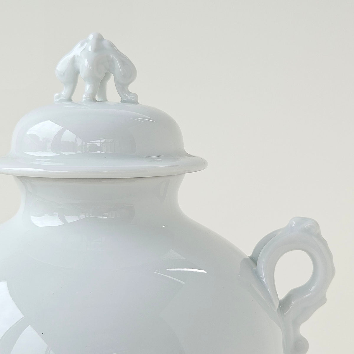 Chinese-Style Ginger Jar – Manufacture Haviland – Limoges, 21st Century