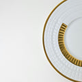 Assiette plate / Assiette de présentation – Sublime or – Manufacture Haviland – Limoges, XXIe s.