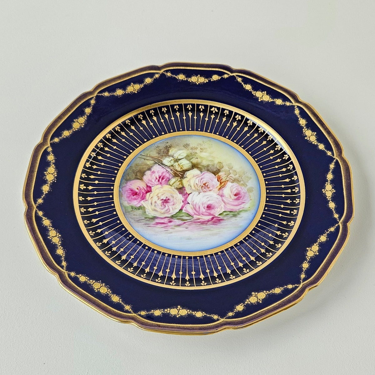 Assiette décorative – Décor B. Noël – Manufacture William Guérin – Limoges, début du XXᵉ siècle