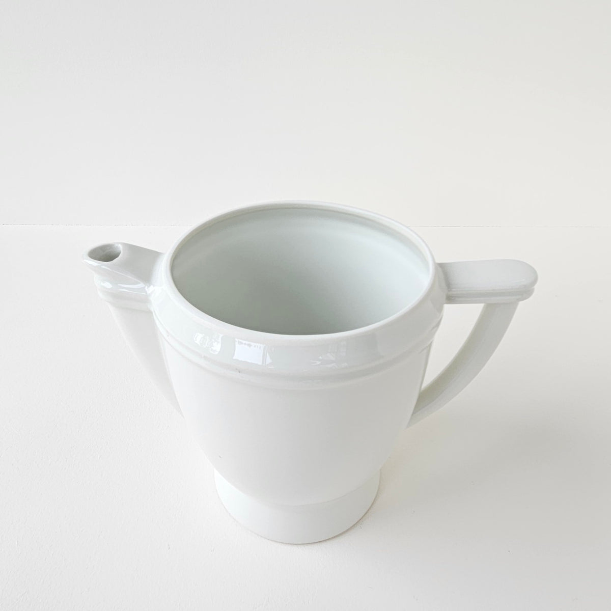Verseuse à filtre de style Art déco – Aluminite – Manufacture René Frugier – Limoges, v. 1920-1930