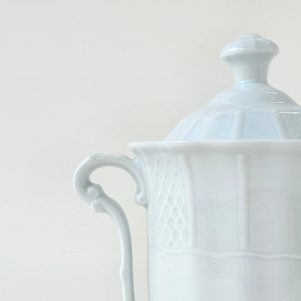 Two-Handled Covered Sugar Bowl – Manufacture Bernardaud – Limoges, 2nd Half of the 20th Century