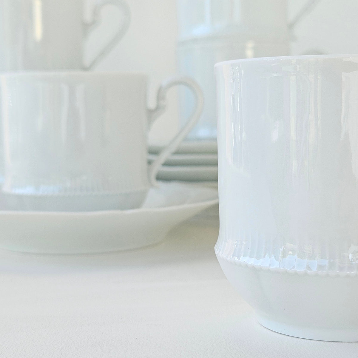 Lot de six tasses et cinq soucoupes – Manufacture Haviland – Limoges, v. 1930–1950