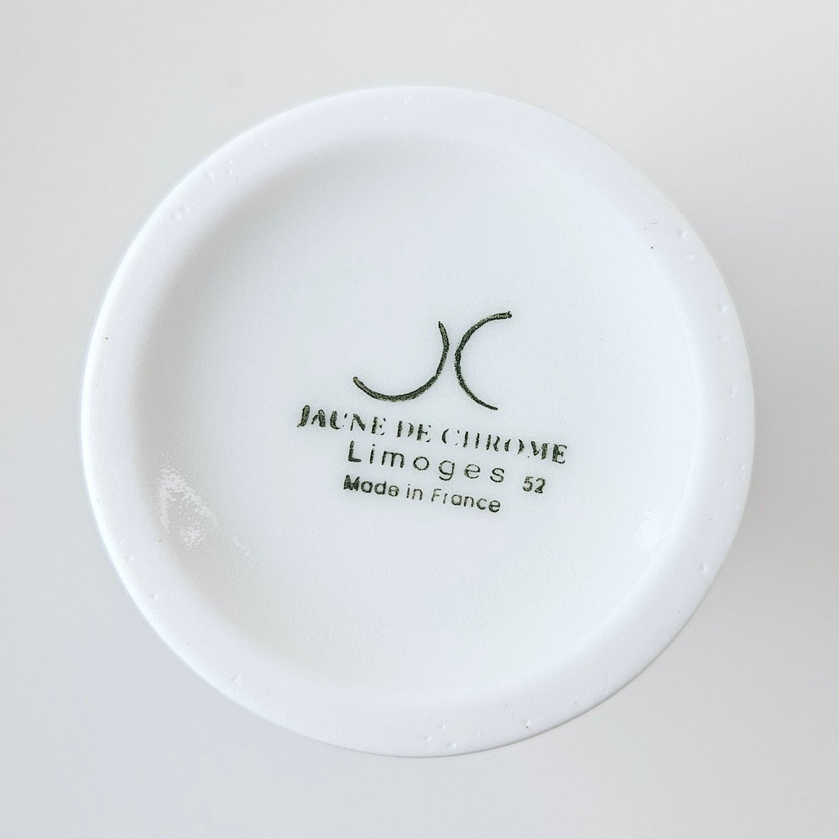 Fiole à saké PM – Manufacture Jaune de Chrome – Saint-Léonard-de-Noblat, XXIe s.