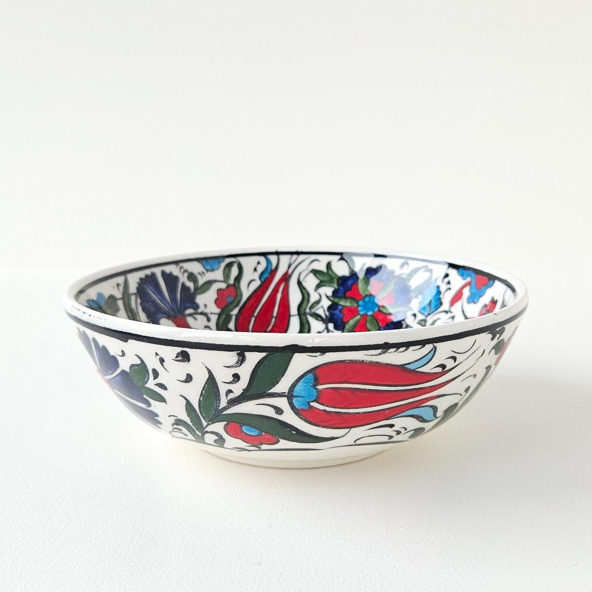Paire de bols peints à la main – Céramique d’Iznik – Turquie, v. 2020