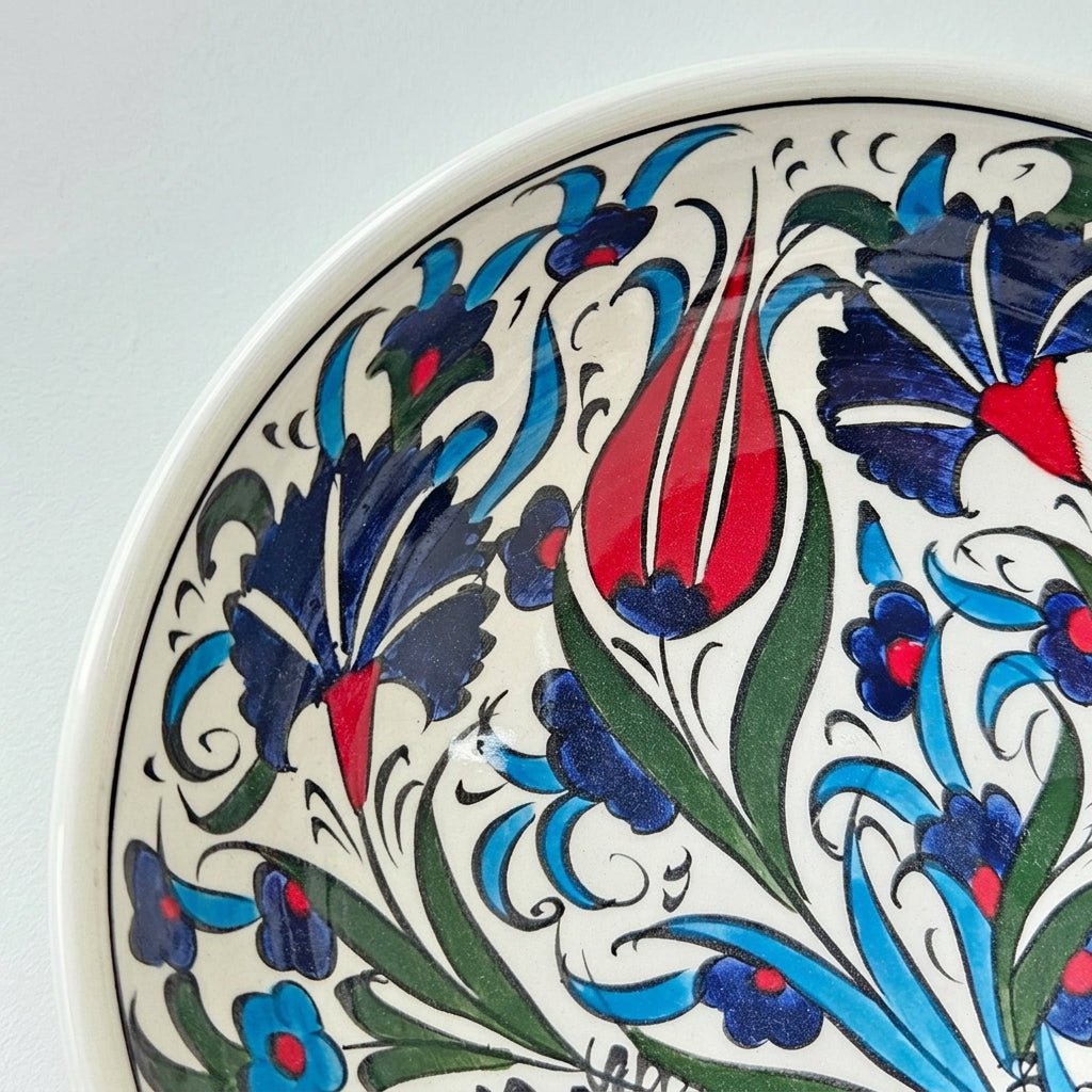 Paire de bols peints à la main – Céramique d’Iznik – Turquie, v. 2020