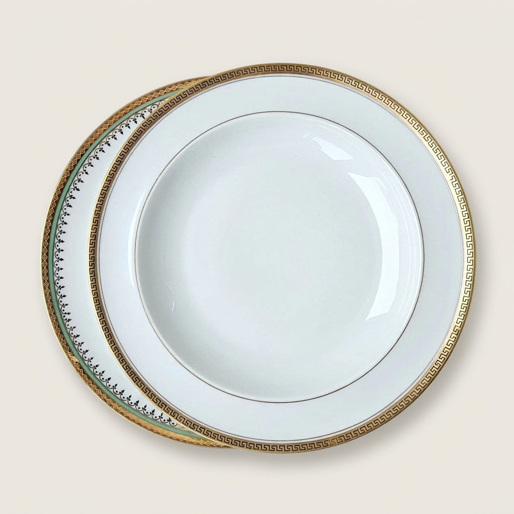 Lot de deux assiettes creuses – Manufacture A. Lanternier – Limoges, v. 1955–1965