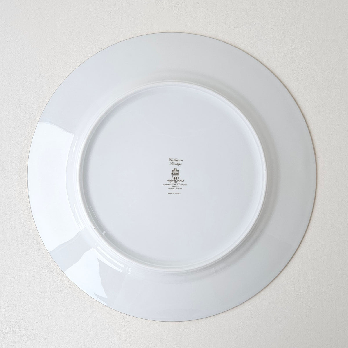 Plat de service / Assiette de présentation – Collection Prestige – Manufacture Haviland – Limoges, XXIe s.
