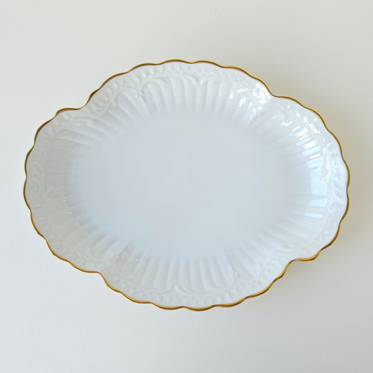Oval Serving Platter – Gold Trim – Manufacture Chastagner – Limoges, 2nd Half of the 20th Century