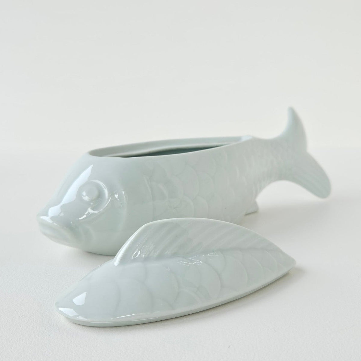 Boîte à bijoux en porcelaine céladon – France, v. 1960-1970