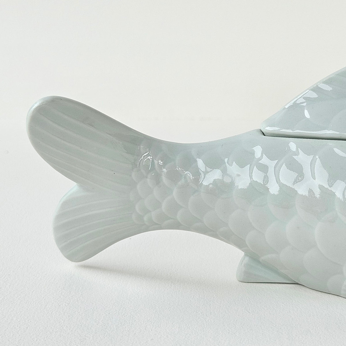 Boîte à bijoux en porcelaine céladon – France, v. 1960-1970