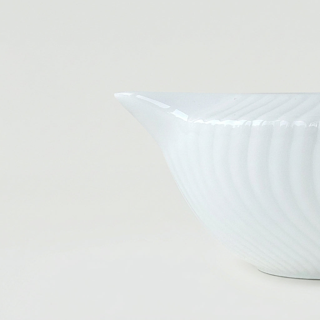 Crémier plat – Manufacture Raynaud – Limoges, XXIe s.
