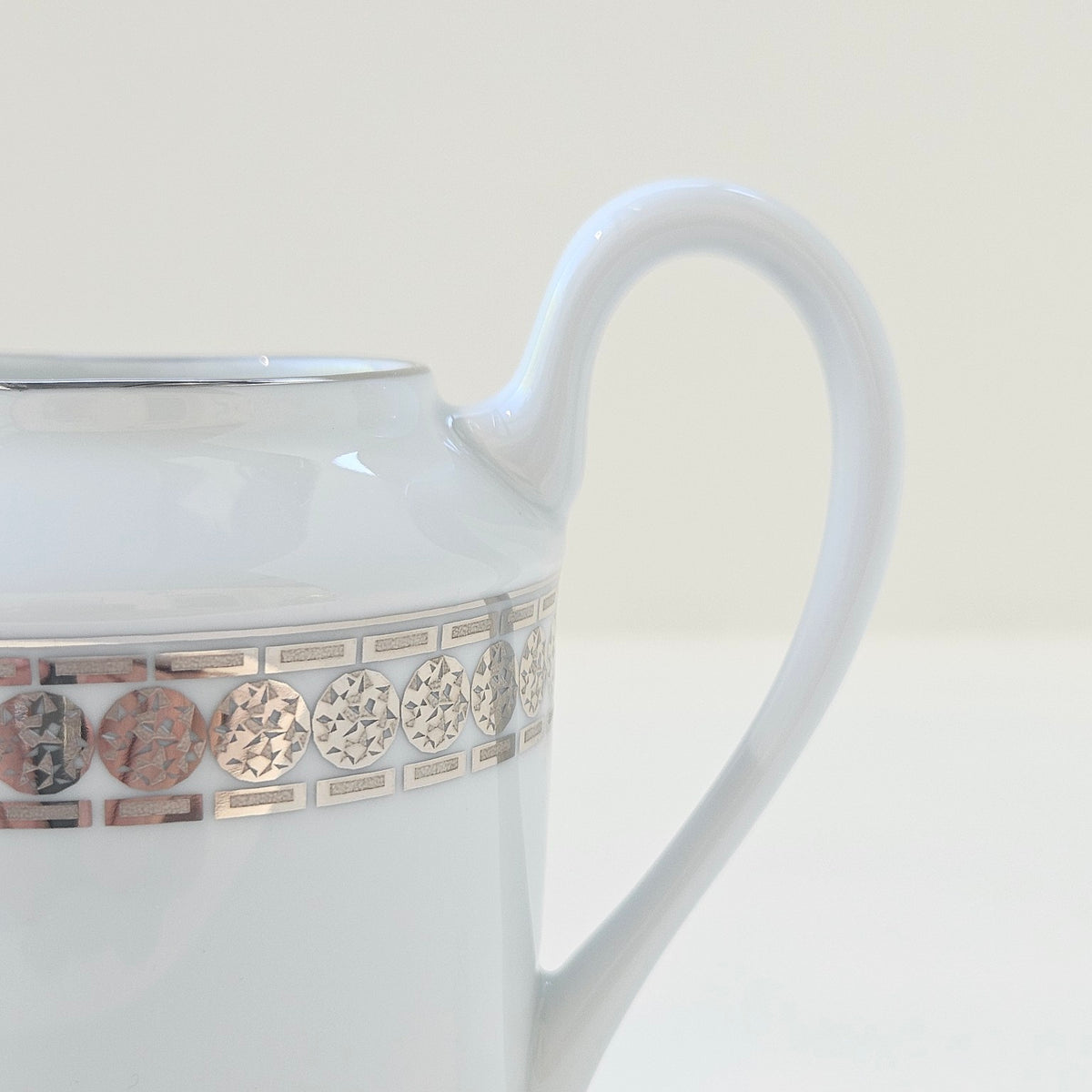Crémier – Éternité – Manufacture Haviland – Limoges, XXIe s.