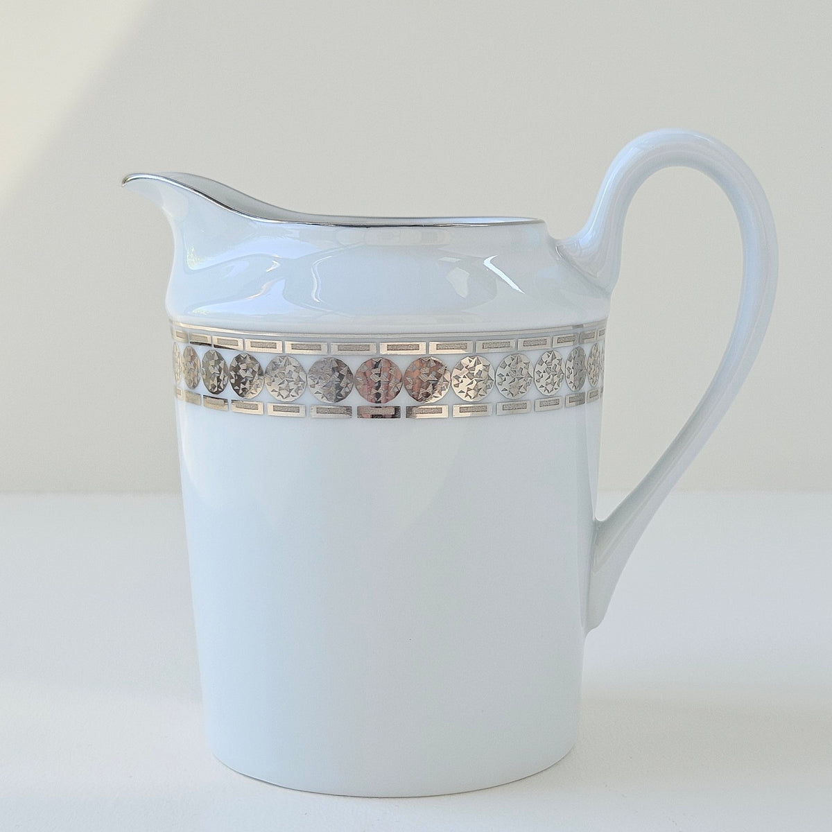 Crémier – Éternité – Manufacture Haviland – Limoges, XXIe s.
