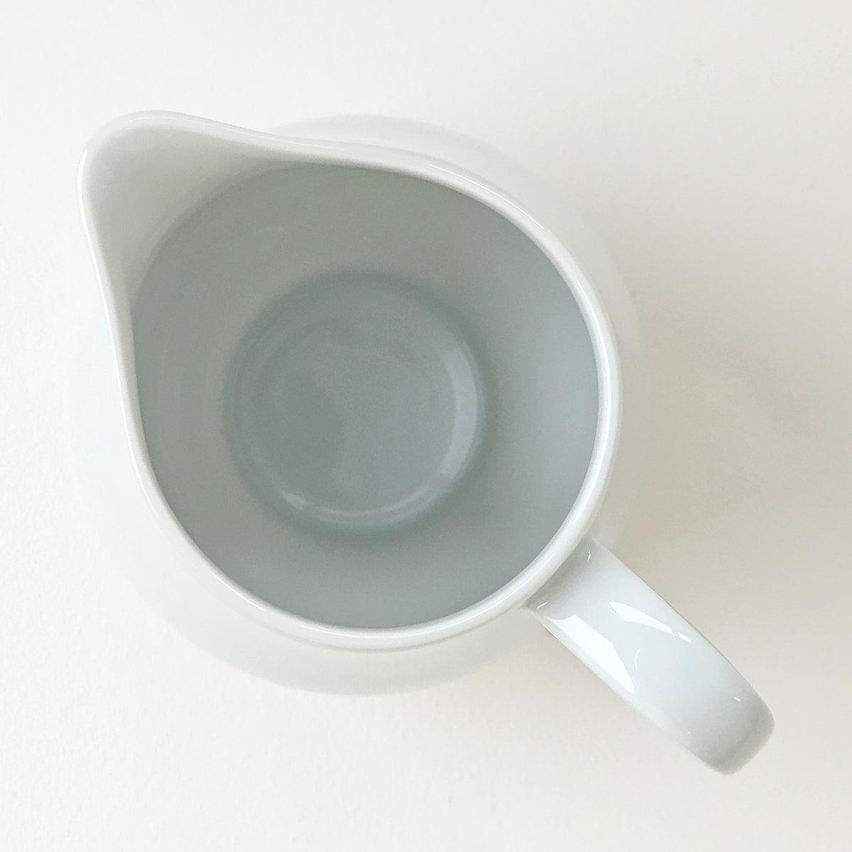 Crémier en porcelaine – Limoges, milieu du XXe s.