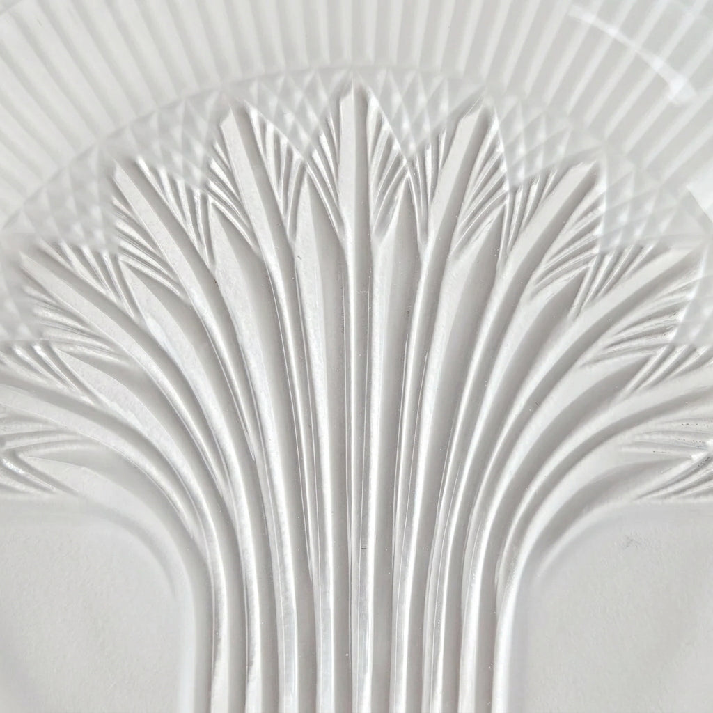Dessous de bouteille en verre moulé à décor rayonnant – XXᵉ siècle