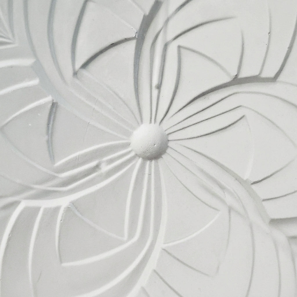 Dessous de bouteille en verre moulé et sablé – XXᵉ siècle