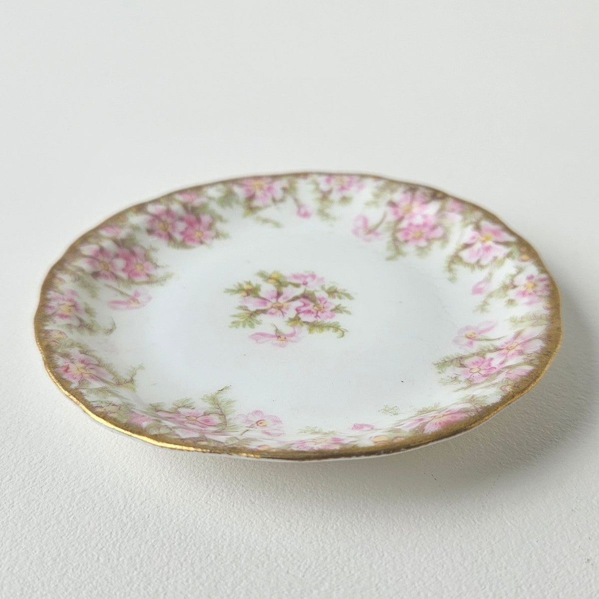 Petite coupelle anienne – Manufacture Elite Works (Bawo & Dotter) – Limoges, v. 1896-1902
