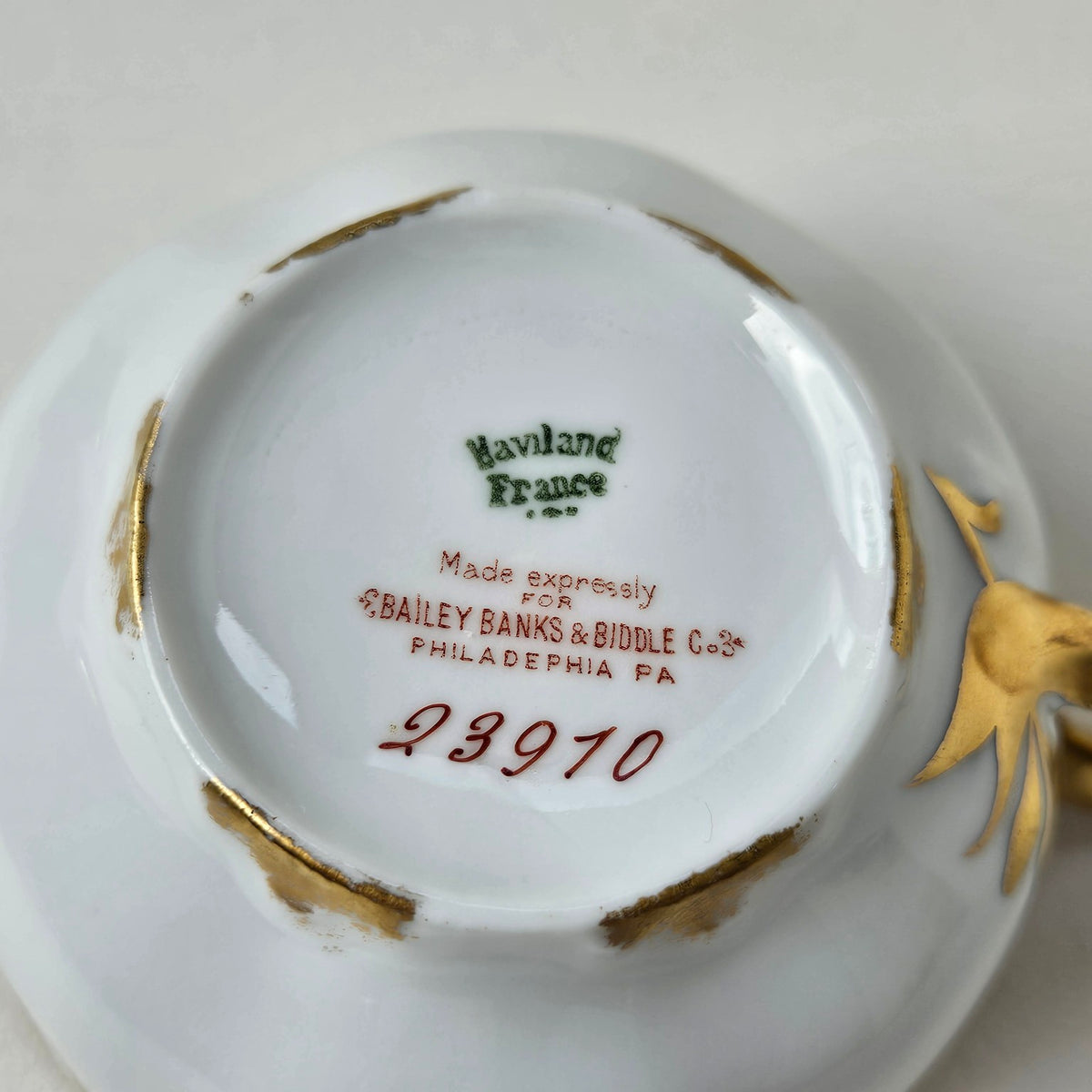 Tasse à thé 'Bailey Banks & Biddle' – Manufacture Haviland – Limoges, v. 1900