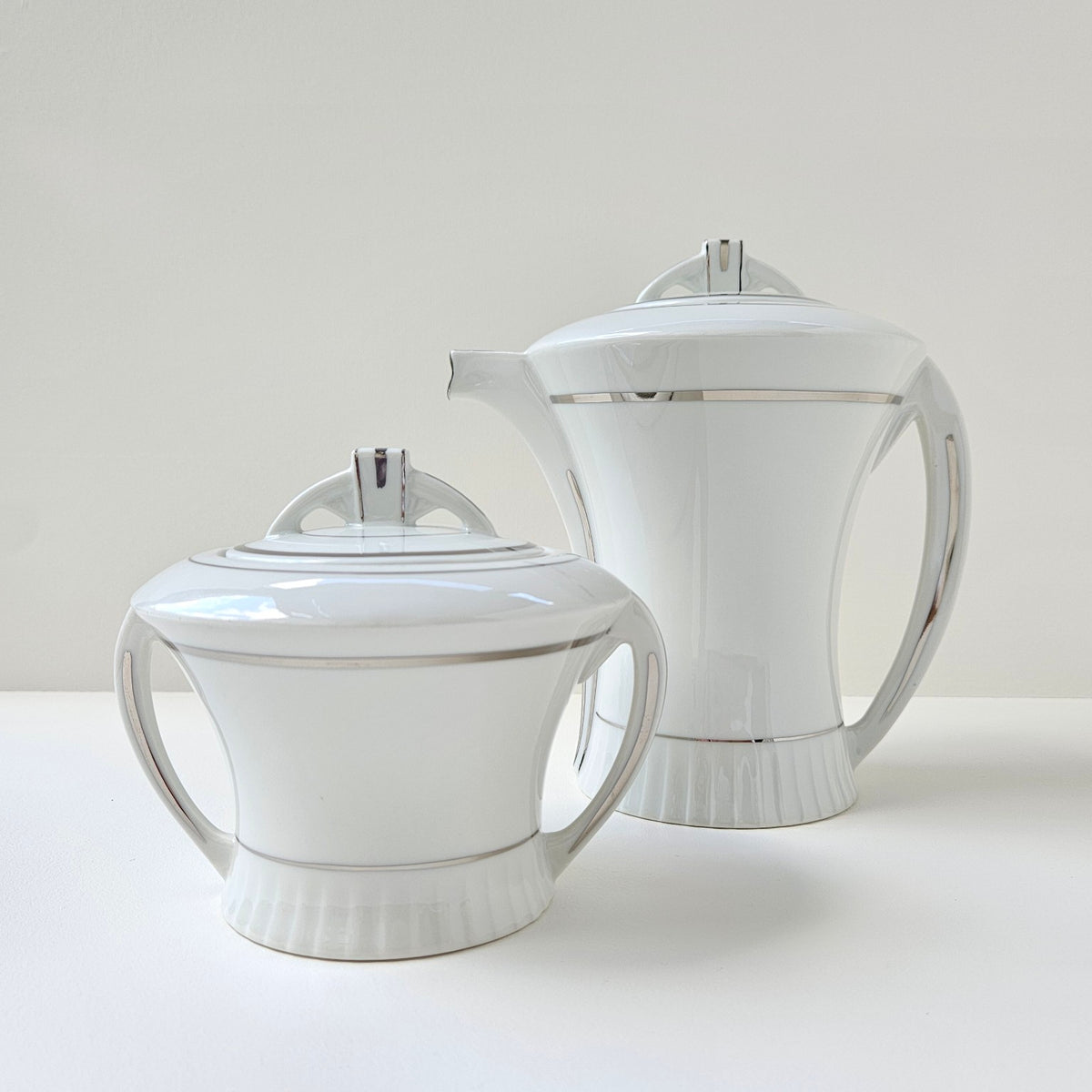 Verseuse et sucrier couvert – Art déco – Manufacture Chapus & Fils – Limoges, v. 1928