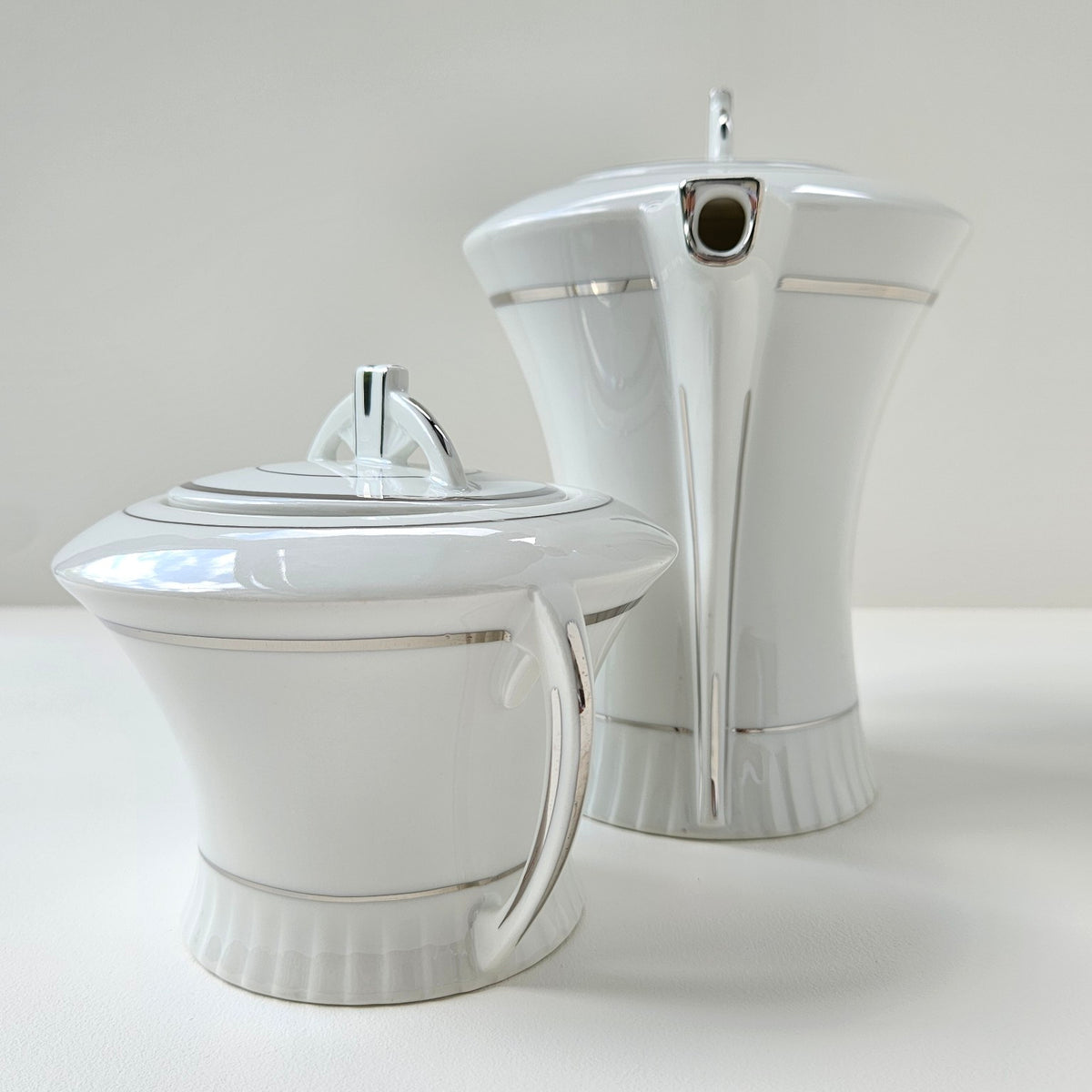Verseuse et sucrier couvert – Art déco – Manufacture Chapus & Fils – Limoges, v. 1928